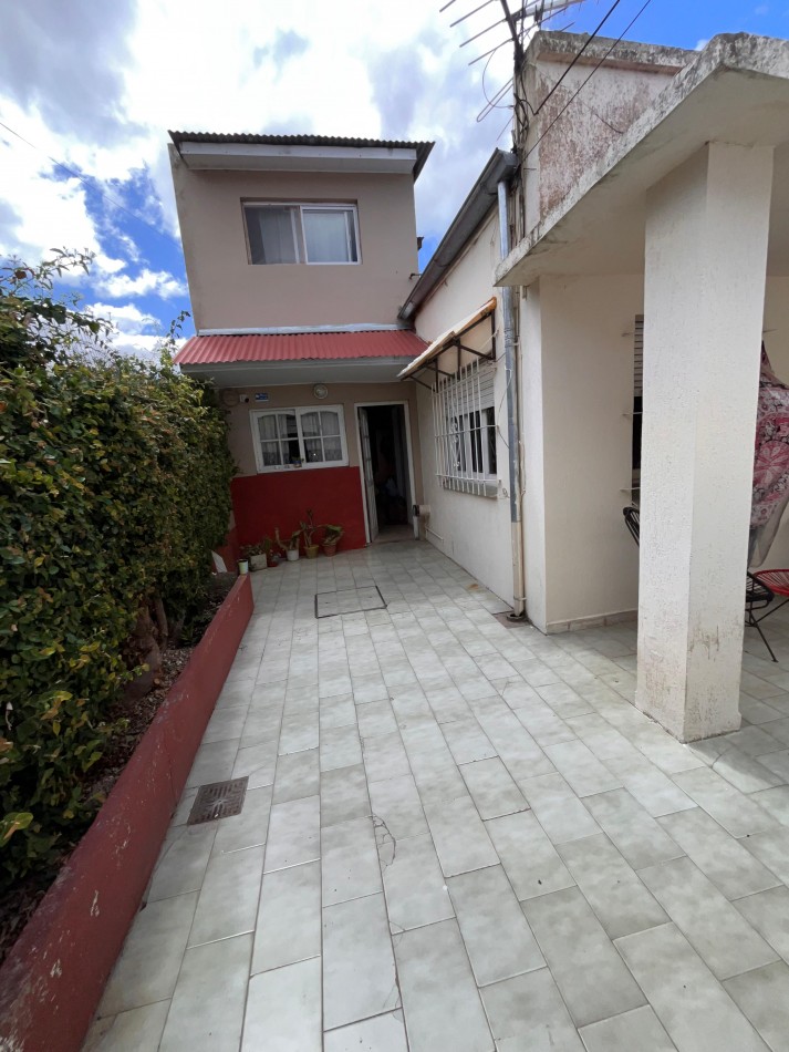 PH 4 AMBIENTES CON PATIO EN VENTA MAR DEL PLATA