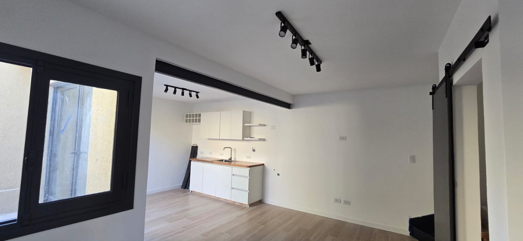 PH 3 ambientes reciclado con terraza propia en venta