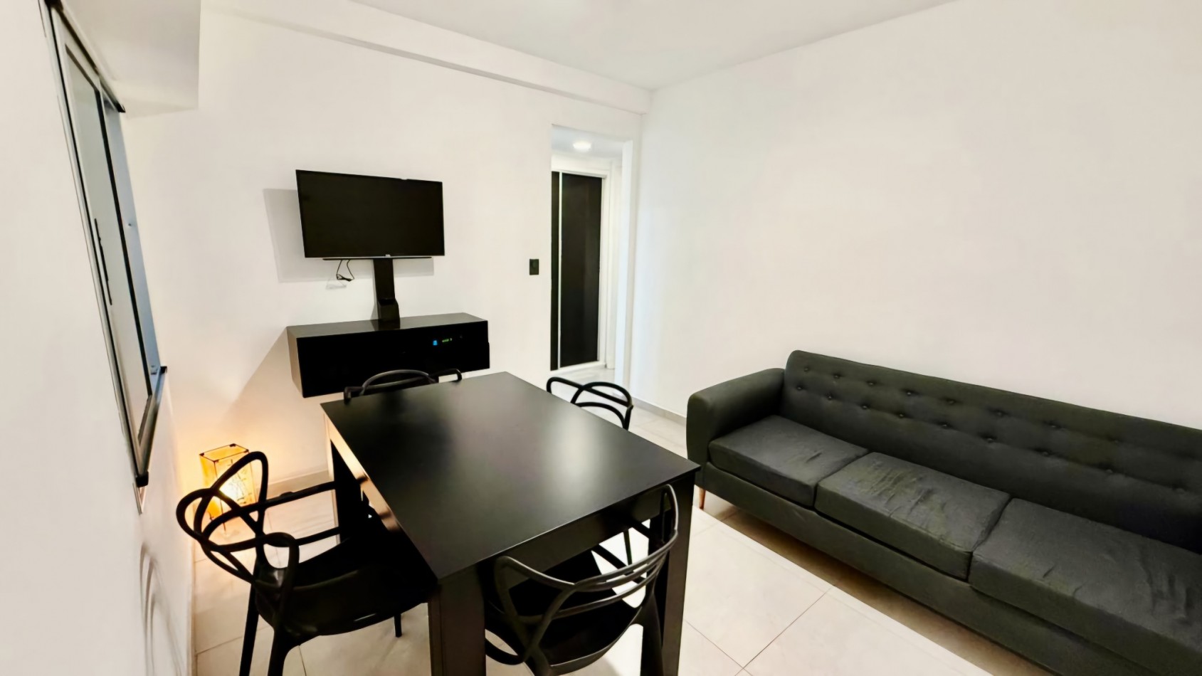 DEPARTAMENTO 2 AMBIENTES RECICLADO A NUEVO FRENTE A PLAZA MITRE