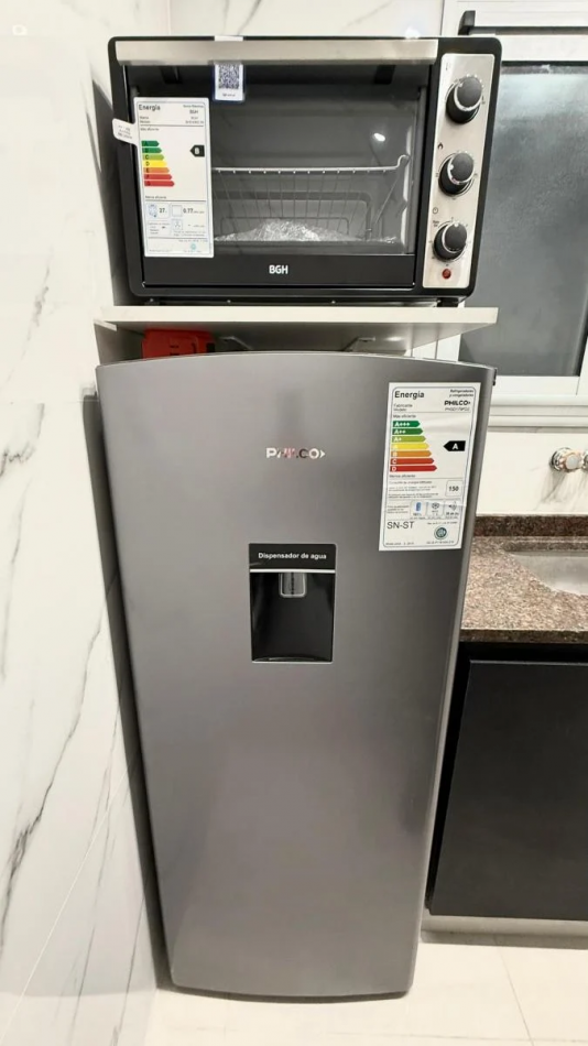 DEPARTAMENTO 2 AMBIENTES RECICLADO A NUEVO FRENTE A PLAZA MITRE