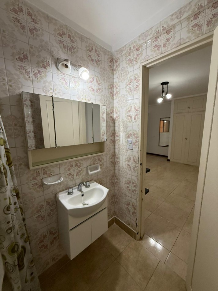 DEPARTAMENTO 1 AMBIENTE A METROS DE PLAZA COLON