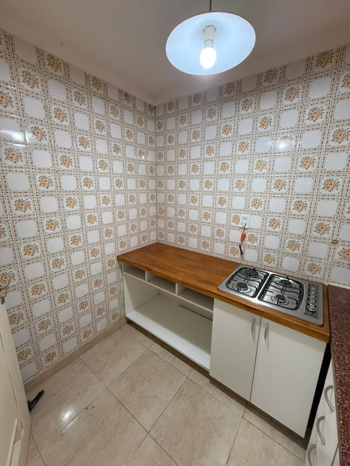 DEPARTAMENTO 1 AMBIENTE A METROS DE PLAZA COLON