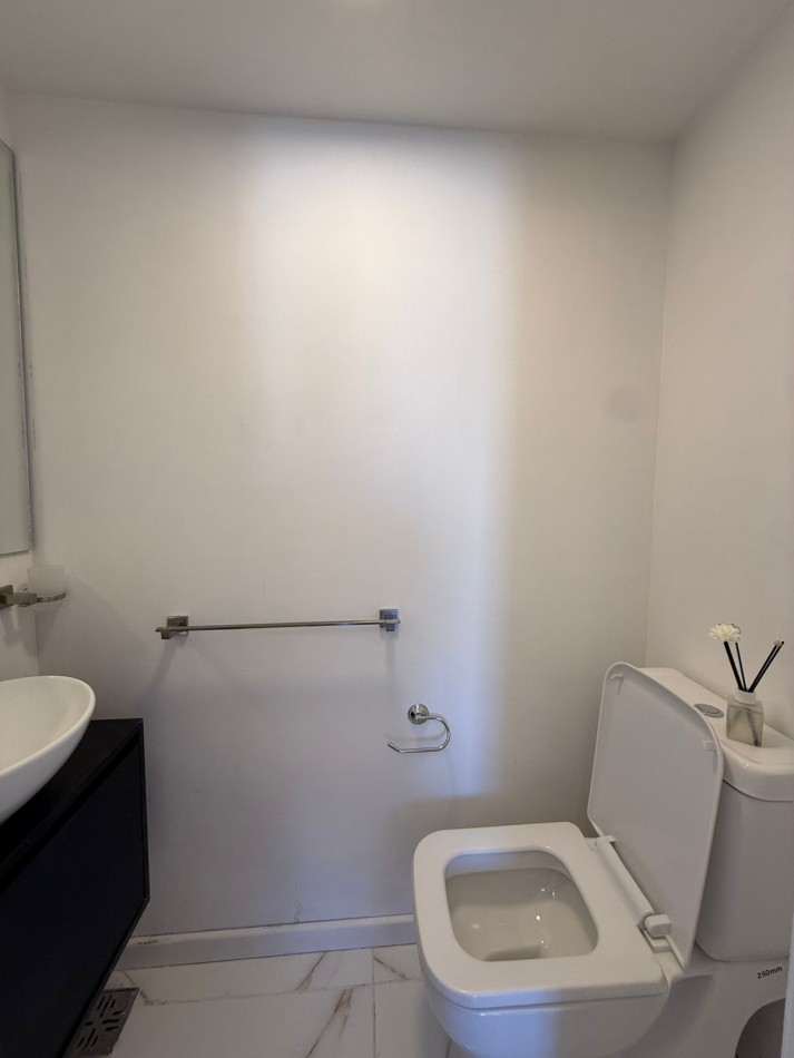 departamento de 3 ambientes en barrio la perla 