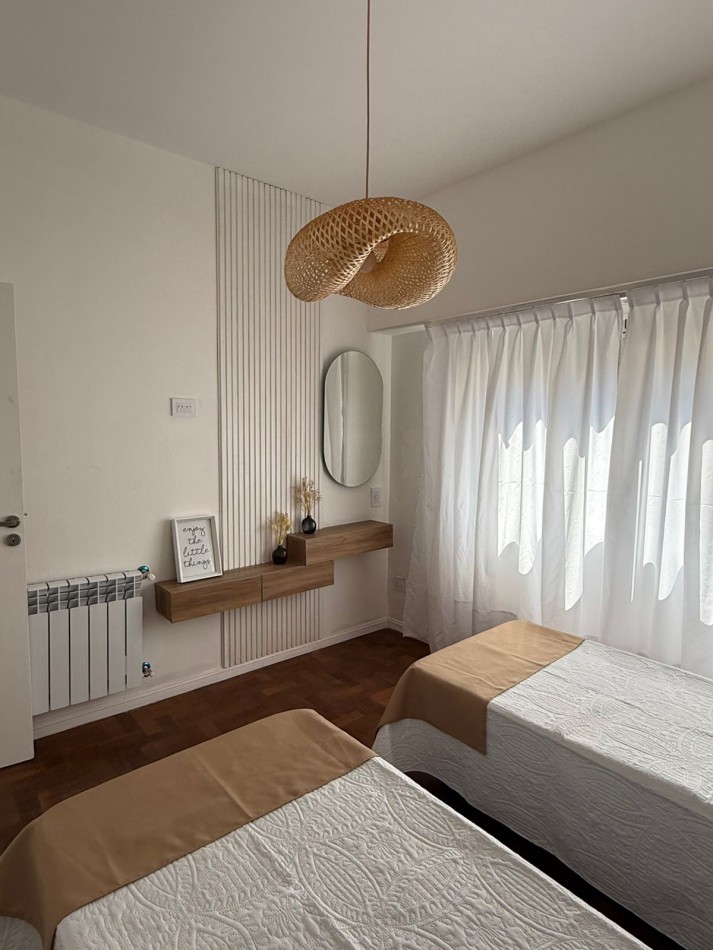 Departamento 3 ambientes + escritorio al frente en venta