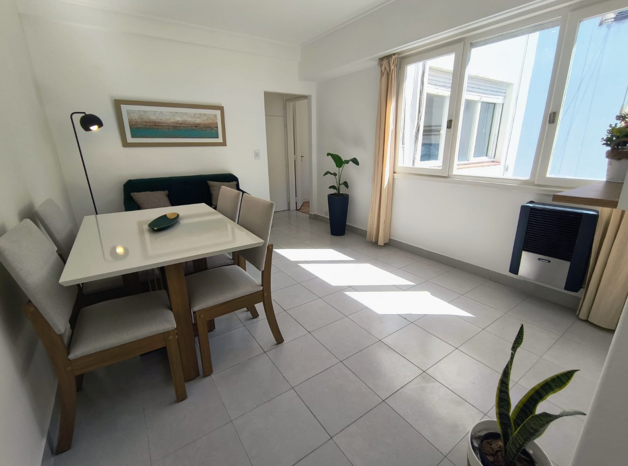 Departamento 2 ambientes con cochera en venta centro mar del plata