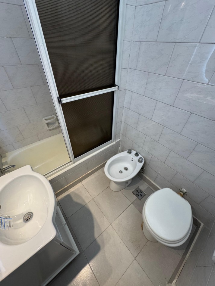 Departamento 2 ambientes con cochera en venta centro mar del plata