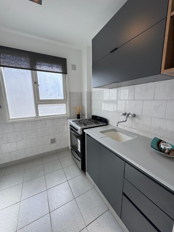 Departamento 2 ambientes con cochera en venta centro mar del plata