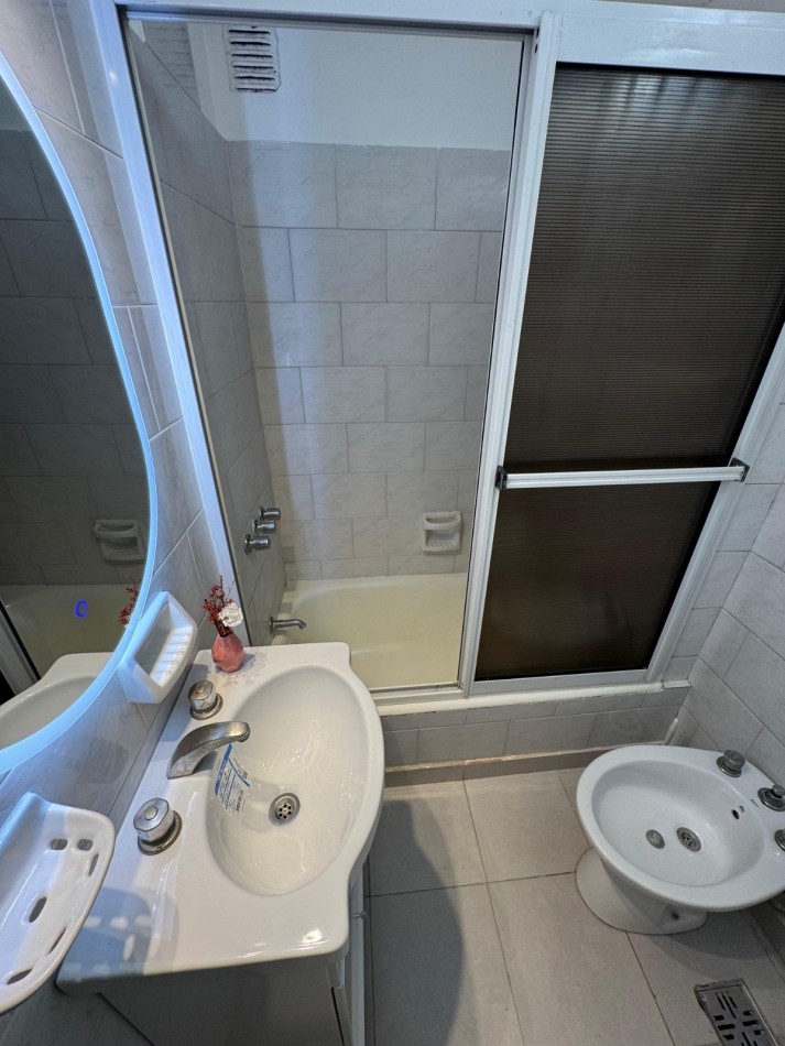 Departamento 2 ambientes con cochera en venta centro mar del plata