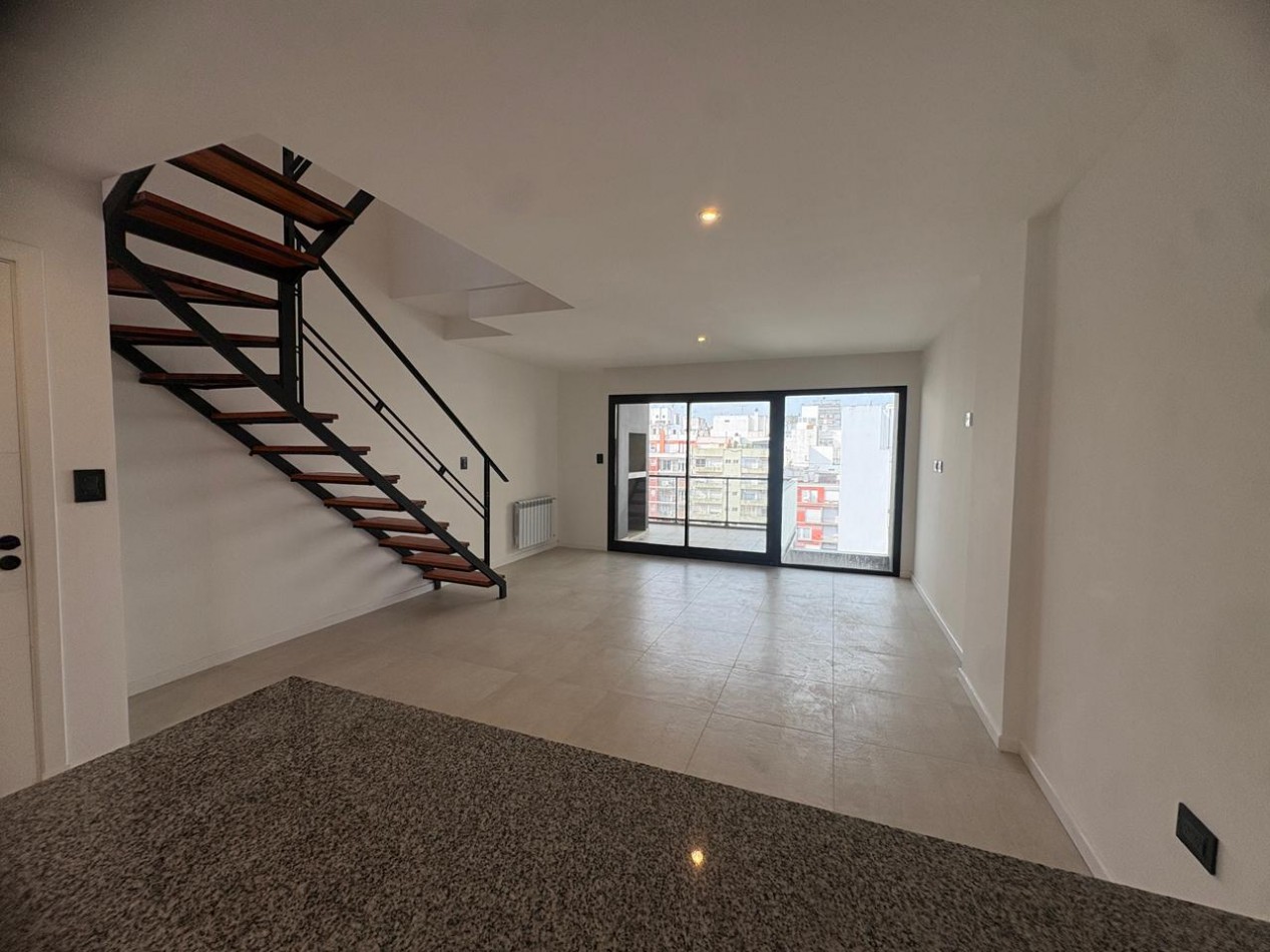 Departamento 3 ambientes en duplex zona paseo aldrey venta