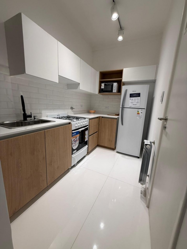 Departamento 3 ambientes con dos patios propios en venta