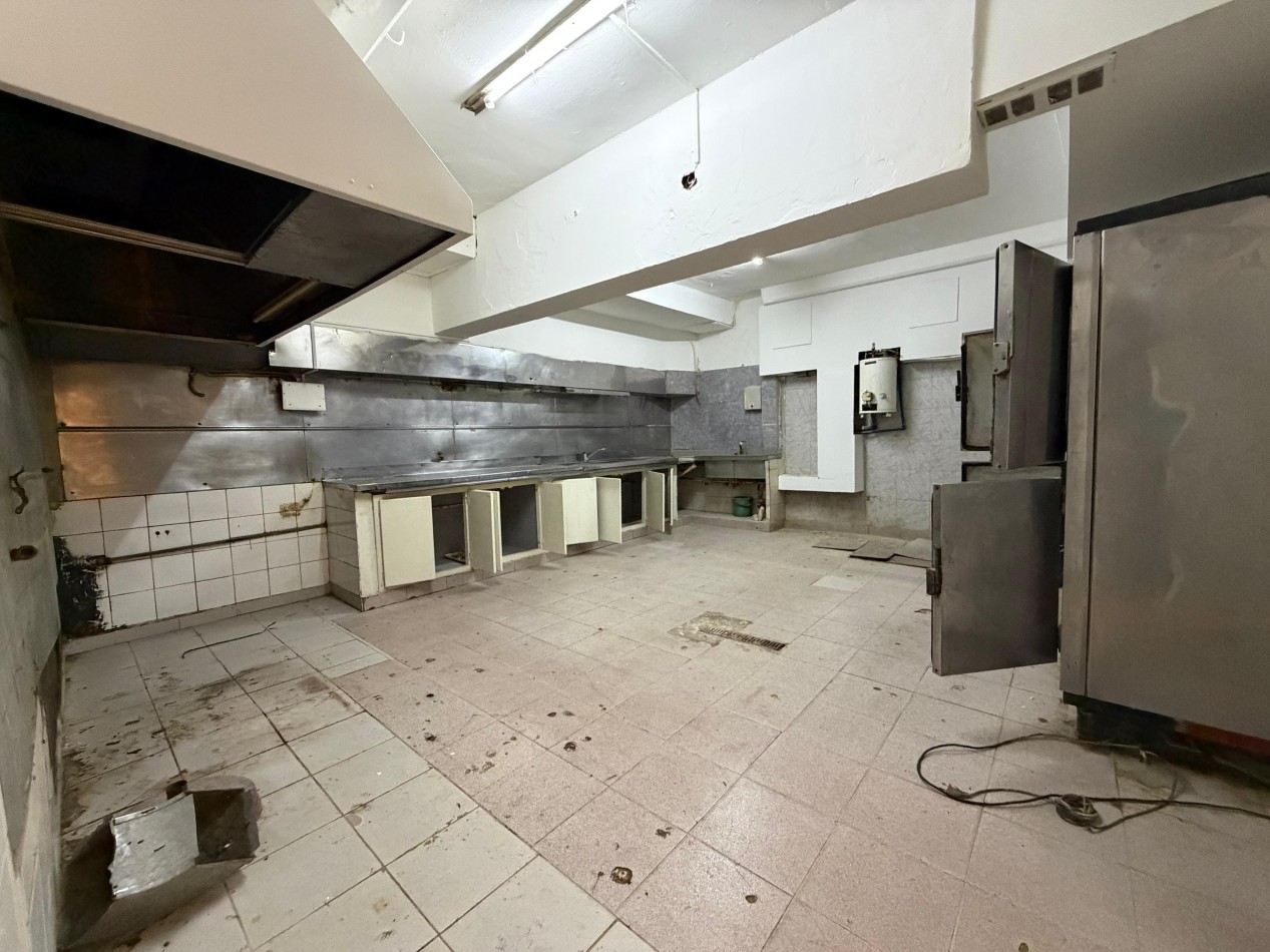 LOCAL COMERCIAL EN VENTA CENTRO