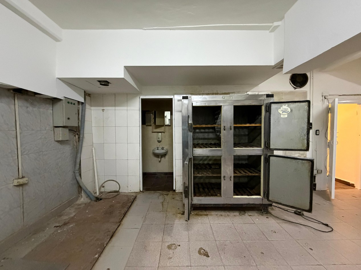 LOCAL COMERCIAL EN VENTA CENTRO