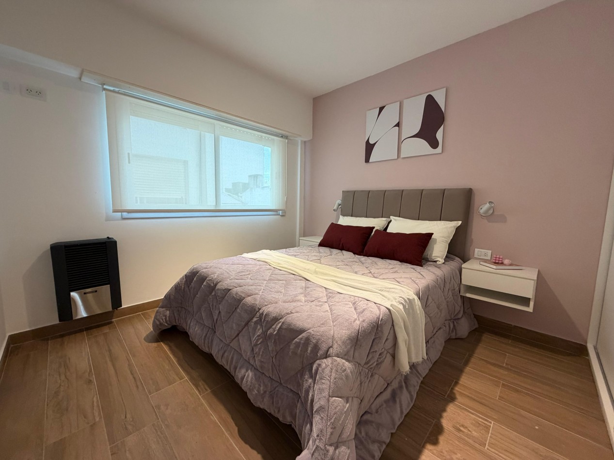 DEPARTAMENTO 2 AMBIENTES  A LA CALLE  CON BALCON 