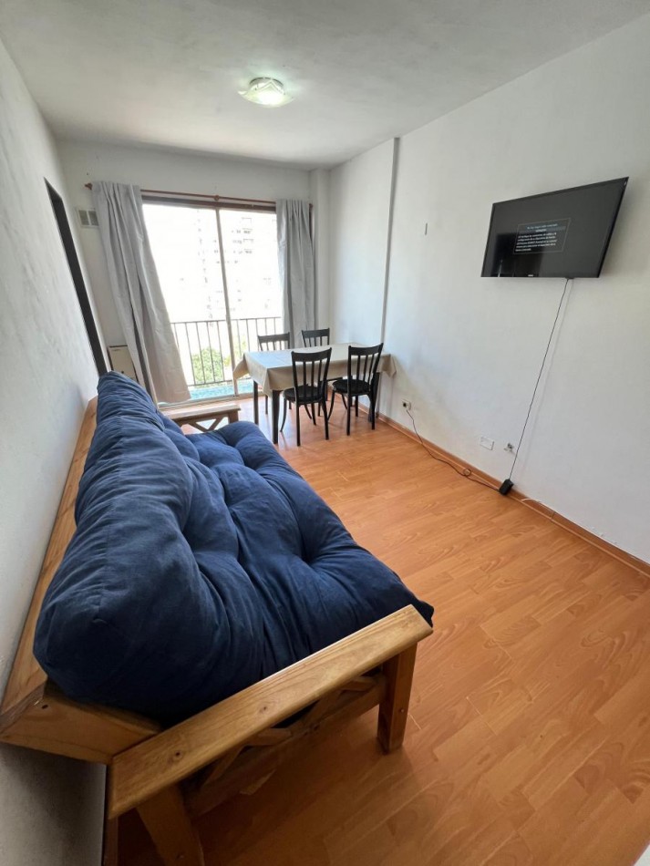 Departamento 1 ambiente en venta zona plaza Colon