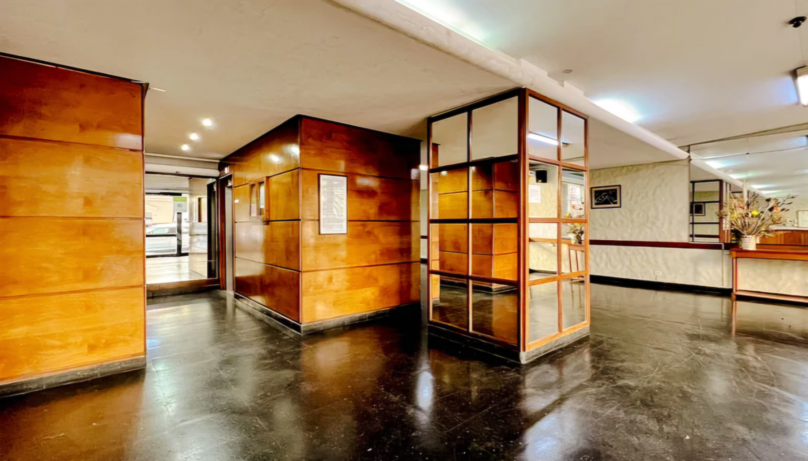 Departamento 1 ambiente en venta zona plaza Colon