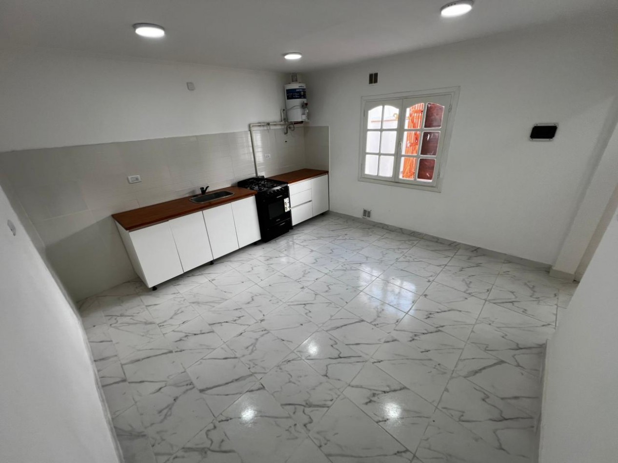 PH 2 AMBIENTES CON PATIO EN VENTA MAR DEL PLATA