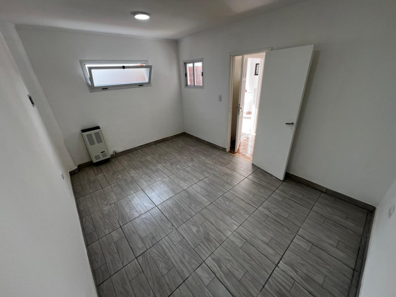 PH 1 AMBIENTE EN VENTA CON PATIO