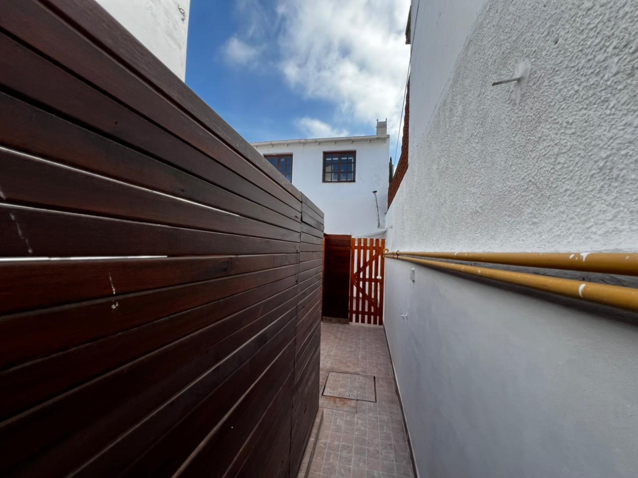PH 1 AMBIENTE EN VENTA CON PATIO