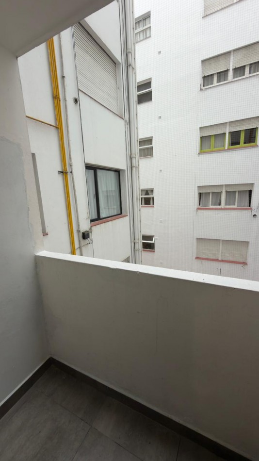 Departamento 3 ambientes a la calle en venta mar del plata