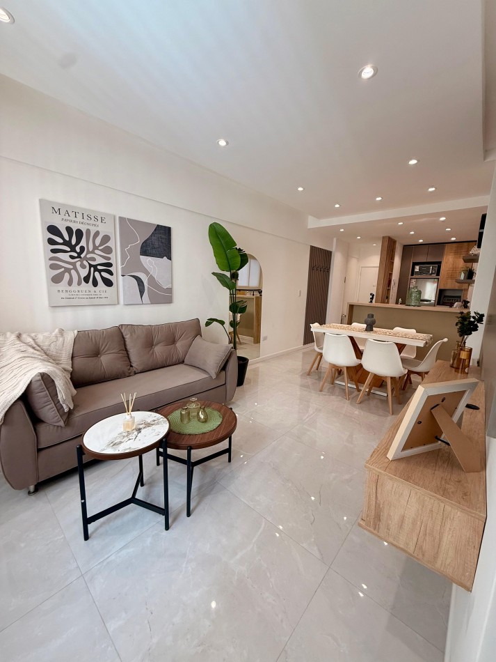 DEPARTAMENTO 3 AMBIENTES CON DEPENDENCIA EN VENTA