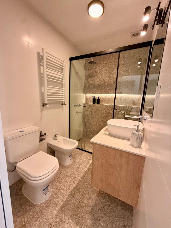 DEPARTAMENTO 3 AMBIENTES CON DEPENDENCIA EN VENTA
