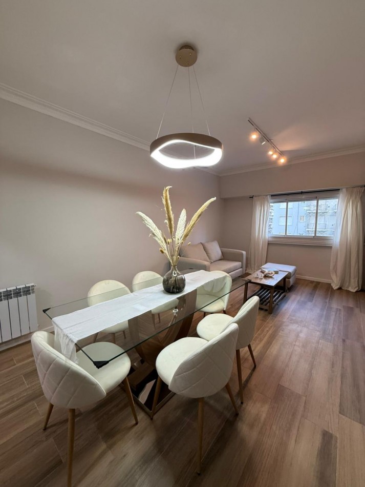 Departamento 3 ambientes a 1 cuadra del mar en venta