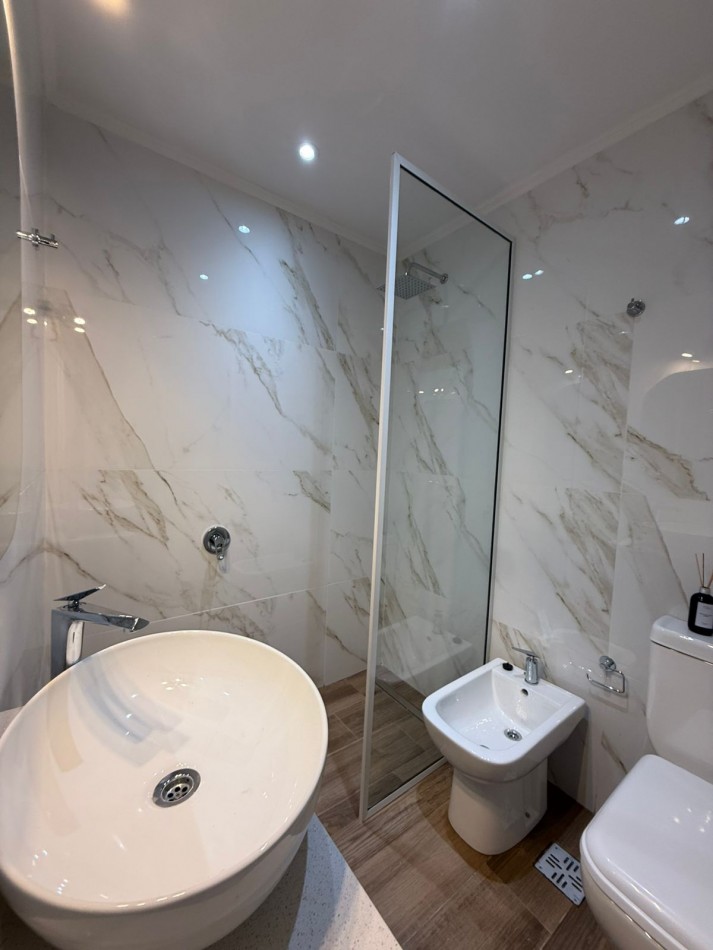 Departamento 3 ambientes a 1 cuadra del mar en venta