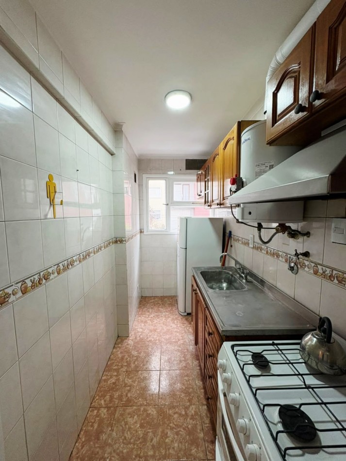 DEPARTAMENTO DE 2 AMBIENTES CON BALCON AL FRENTE