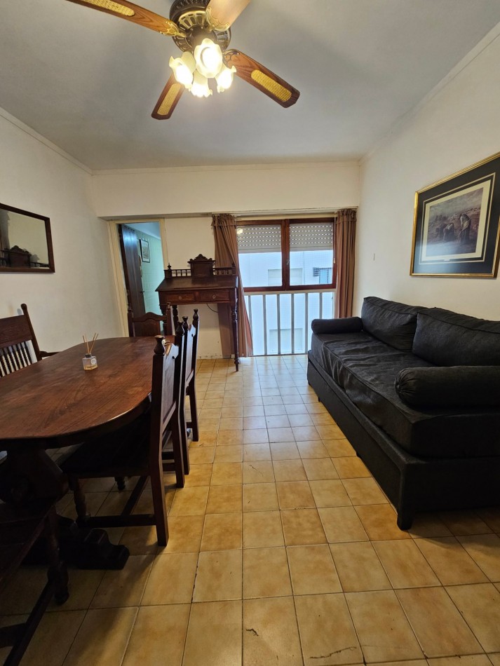 DEPARTAMENTO 2 AMBIENTES CON COCHERA EN VENTA