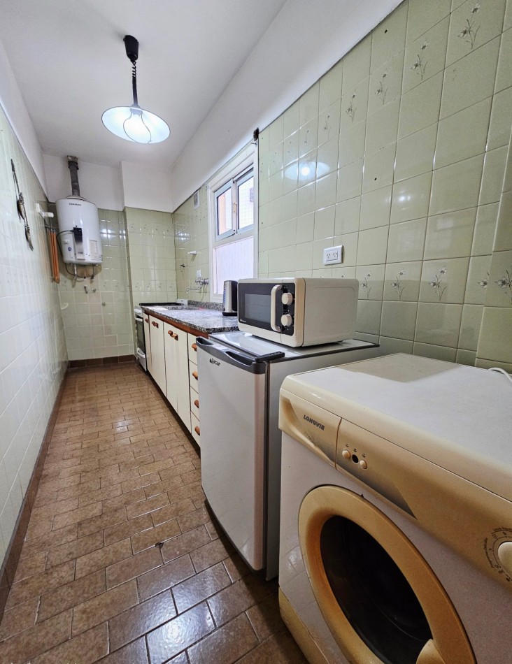 DEPARTAMENTO 2 AMBIENTES CON COCHERA EN VENTA