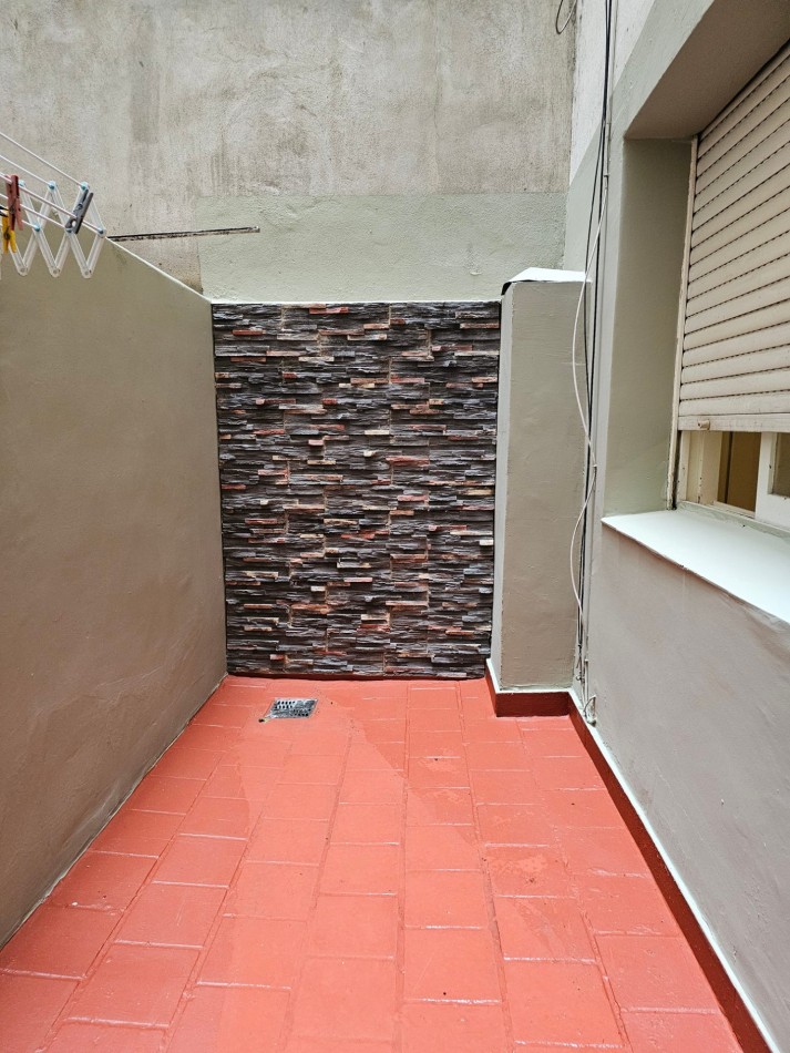 DEPARTAMENTO 1 AMBIENTE CON PATIO ALQUILER 24 MESES