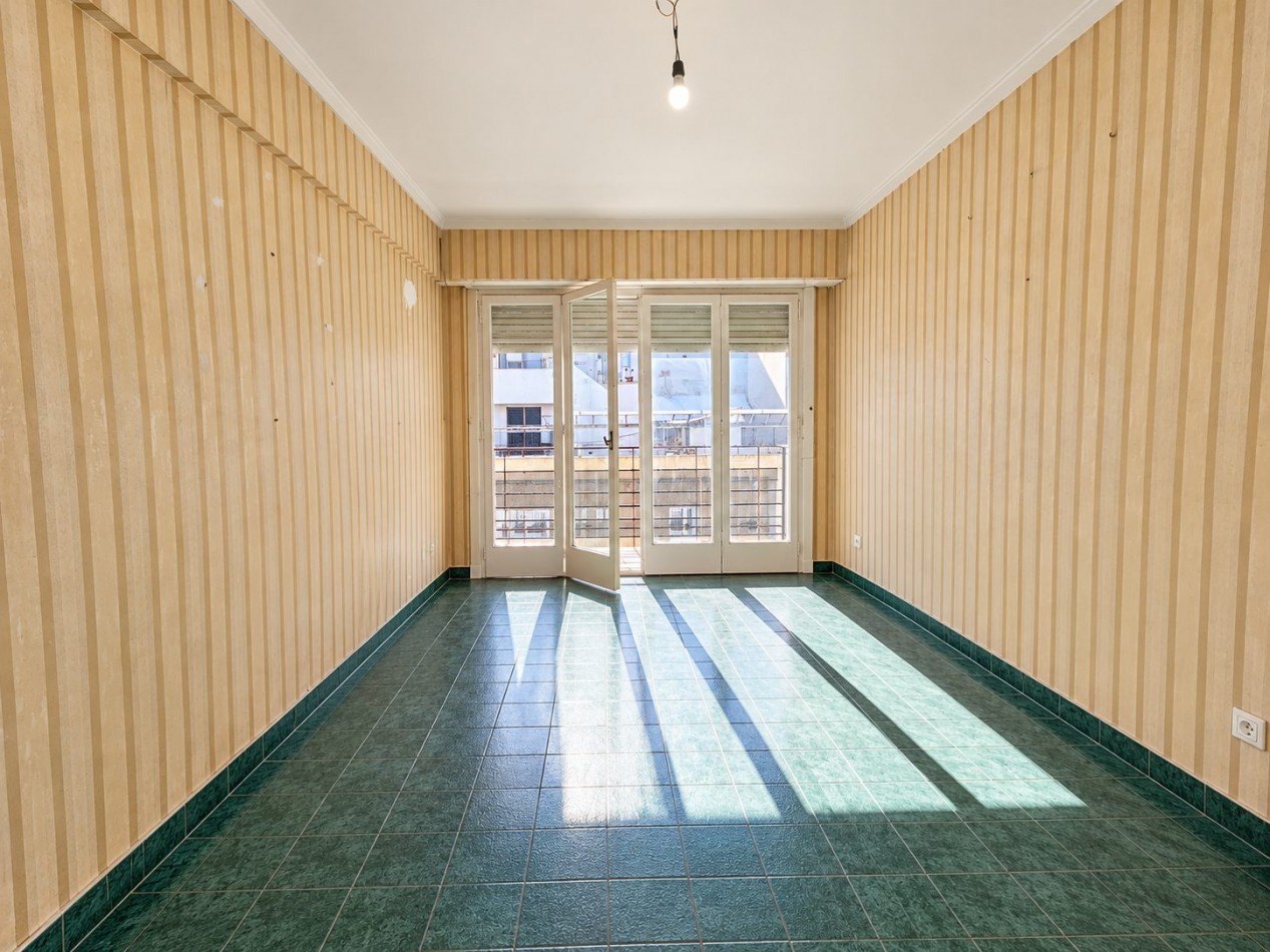 DEPARTAMENTO 2 AMBIENTES CON BALCON AL FRENTE VENTA