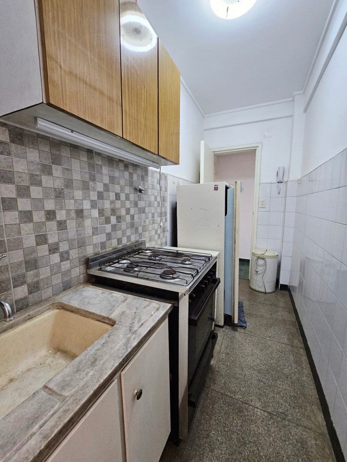 DEPARTAMENTO 2 AMBIENTES CON BALCON AL FRENTE VENTA