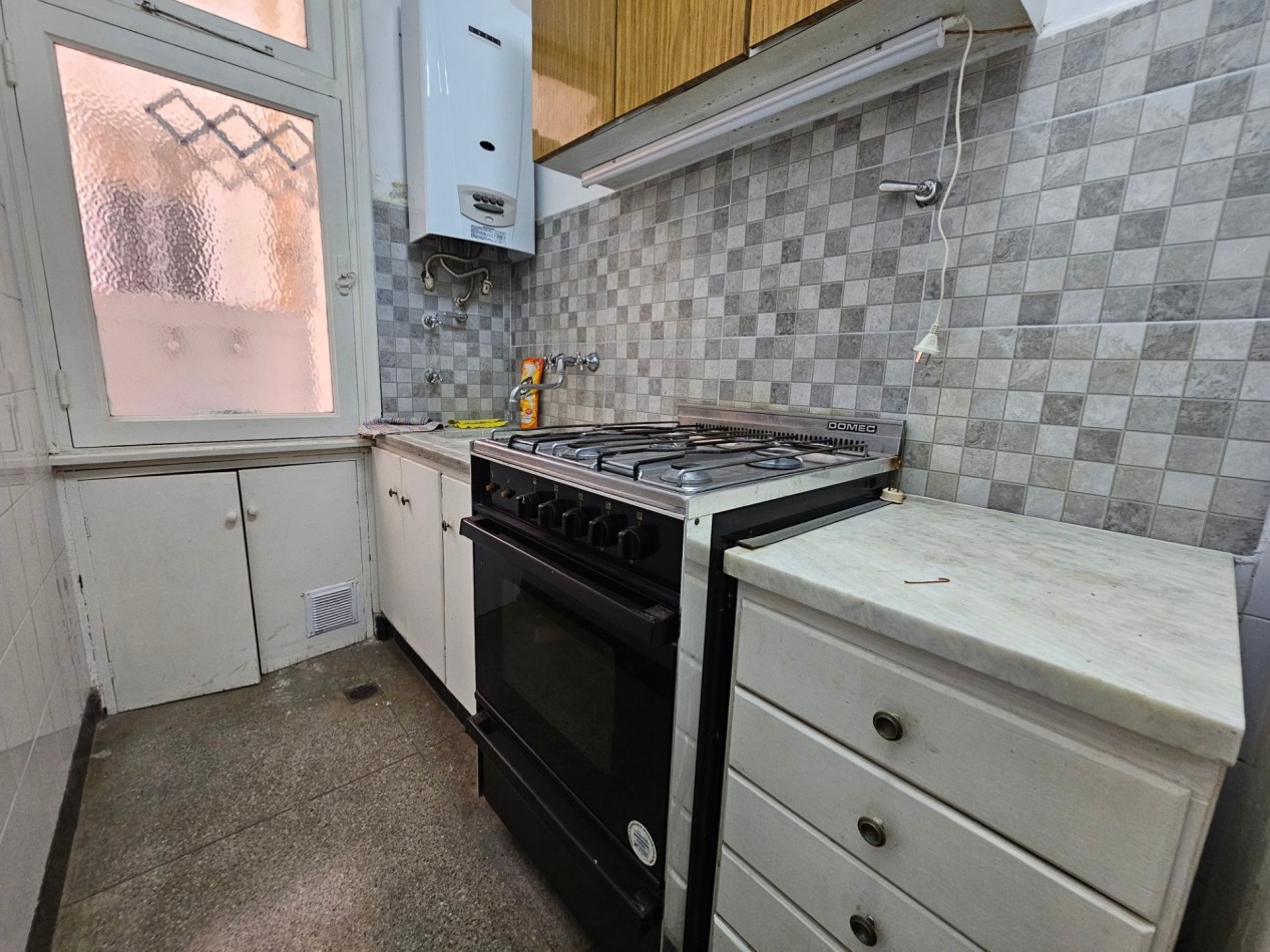 DEPARTAMENTO 2 AMBIENTES CON BALCON AL FRENTE VENTA