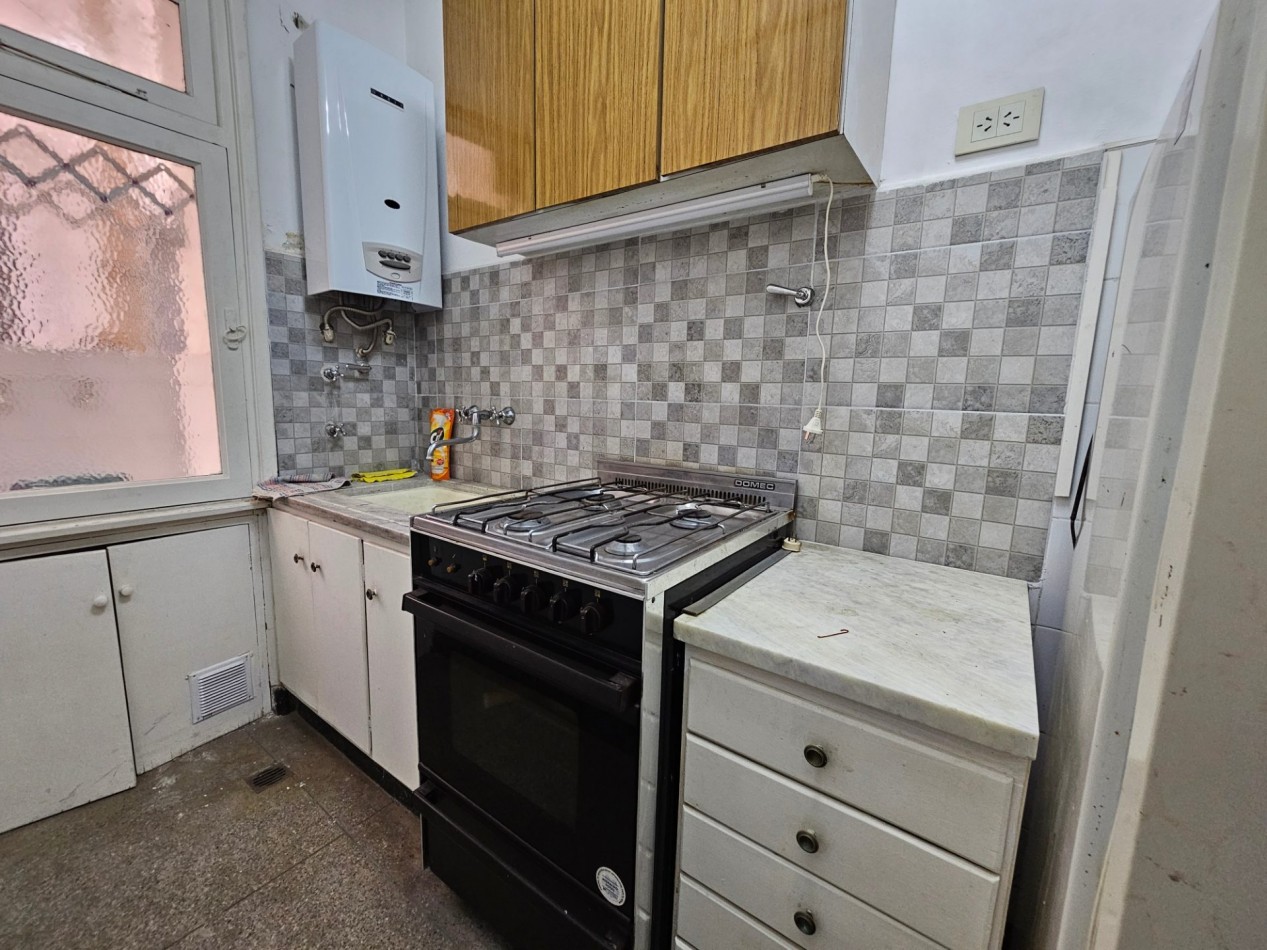 DEPARTAMENTO 2 AMBIENTES CON BALCON AL FRENTE VENTA