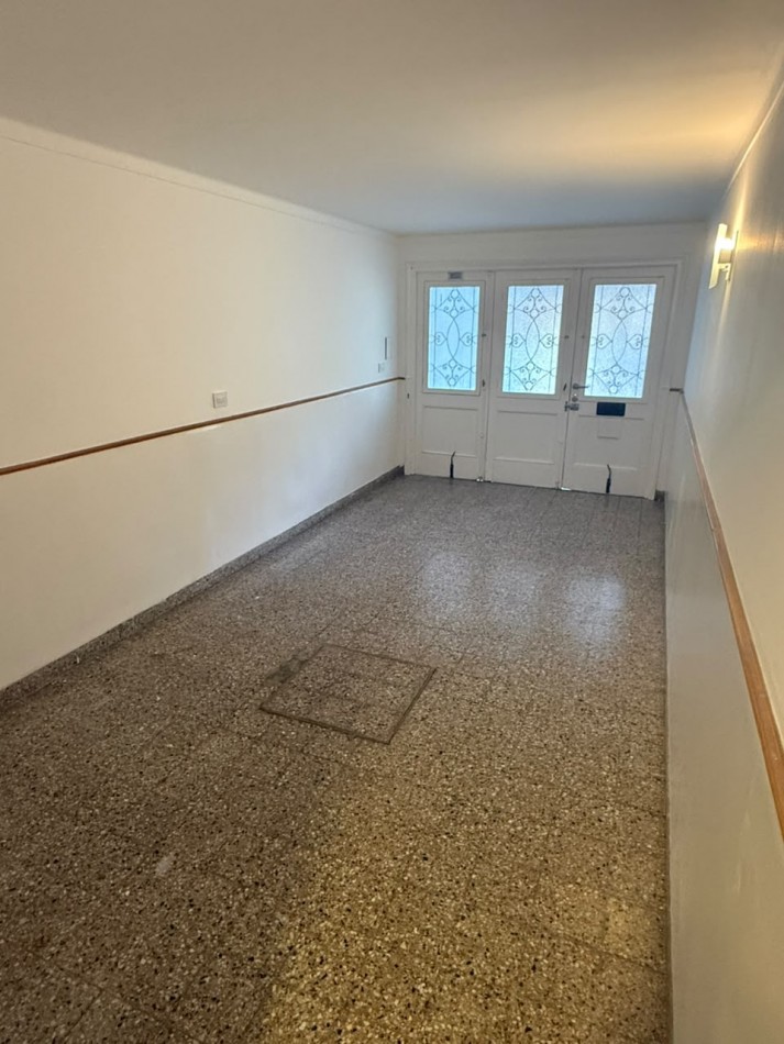 CHALET 4 AMBIENTES EN VENTA ZONA LOMAS DE STELLA MARIS