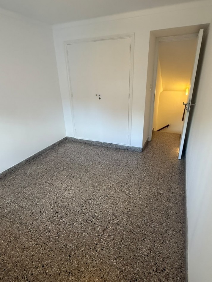 CHALET 4 AMBIENTES EN VENTA ZONA LOMAS DE STELLA MARIS