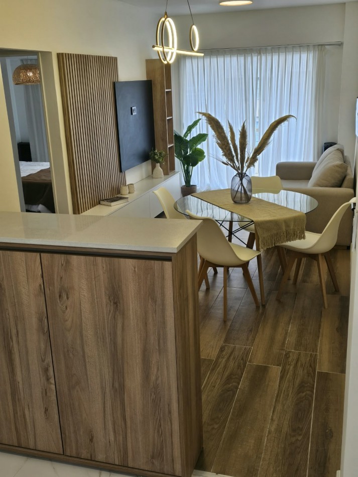 Departamento 3 ambientes con balcon al frente | en venta | plaza mitre