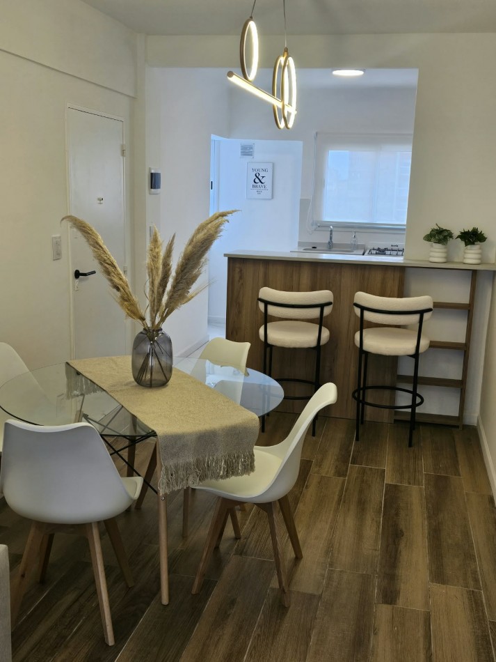 Departamento 3 ambientes con balcon al frente | en venta | plaza mitre