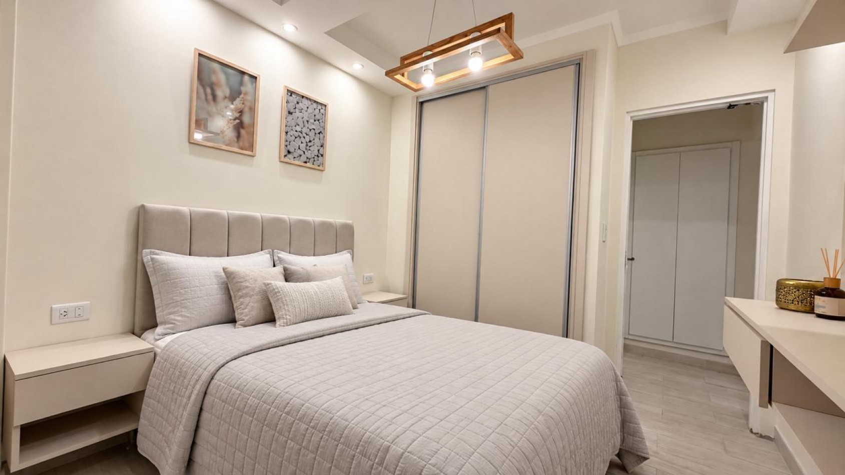 Departamento 2 ambientes a la calle con balcon frances en venta