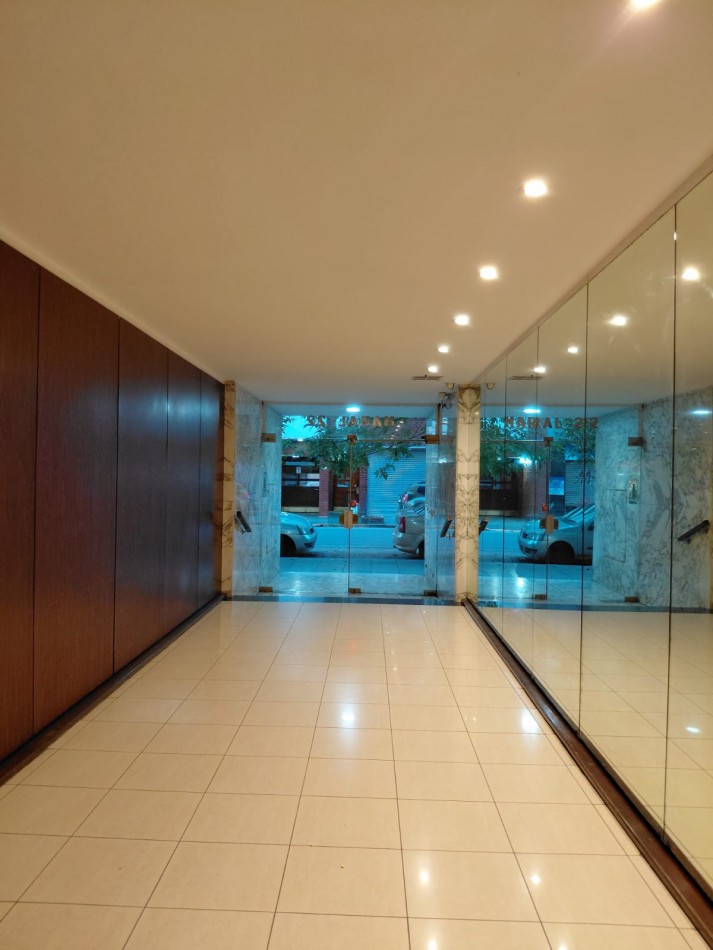 DEPARTAMENTO 1 AMBIENTE EN VENTA ZONA CENTRO