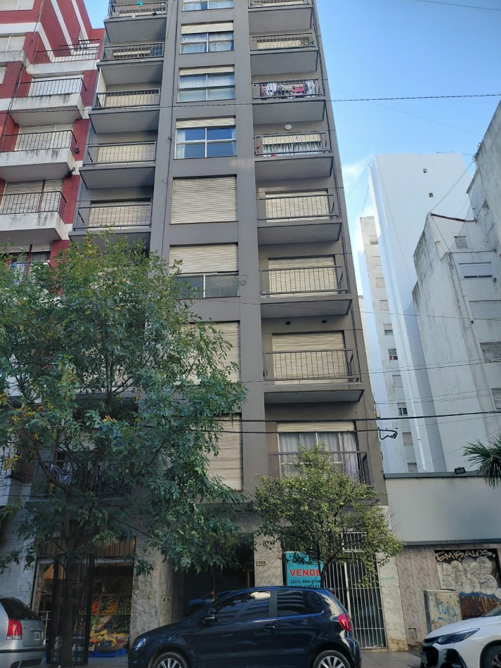 DEPARTAMENTO 1 AMBIENTE EN VENTA ZONA CENTRO