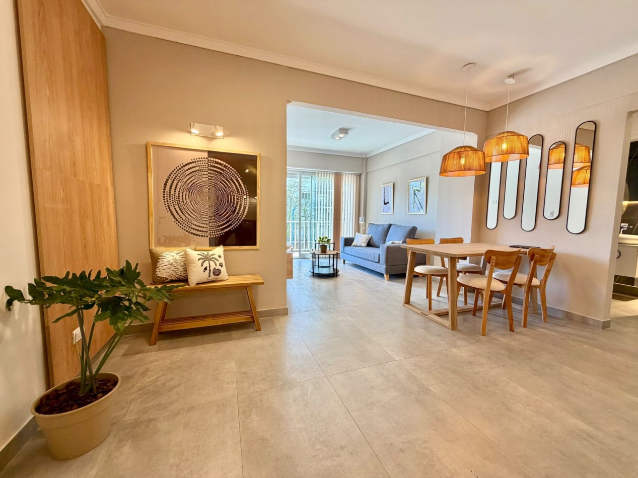 DEPARTAMENTO 3 AMBIENTES A LA CALLE CON BALCON EN VENTA