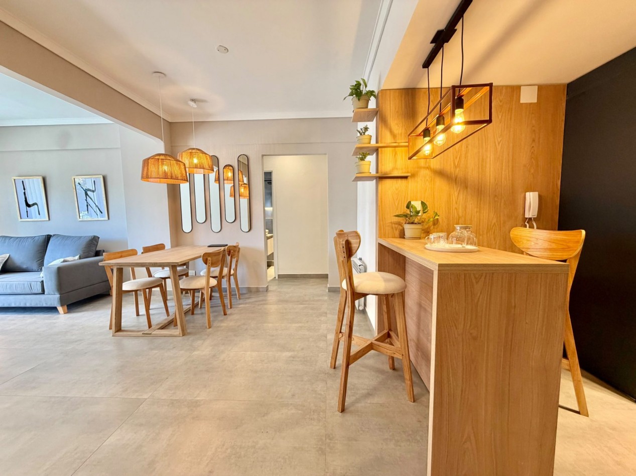DEPARTAMENTO 3 AMBIENTES A LA CALLE CON BALCON EN VENTA