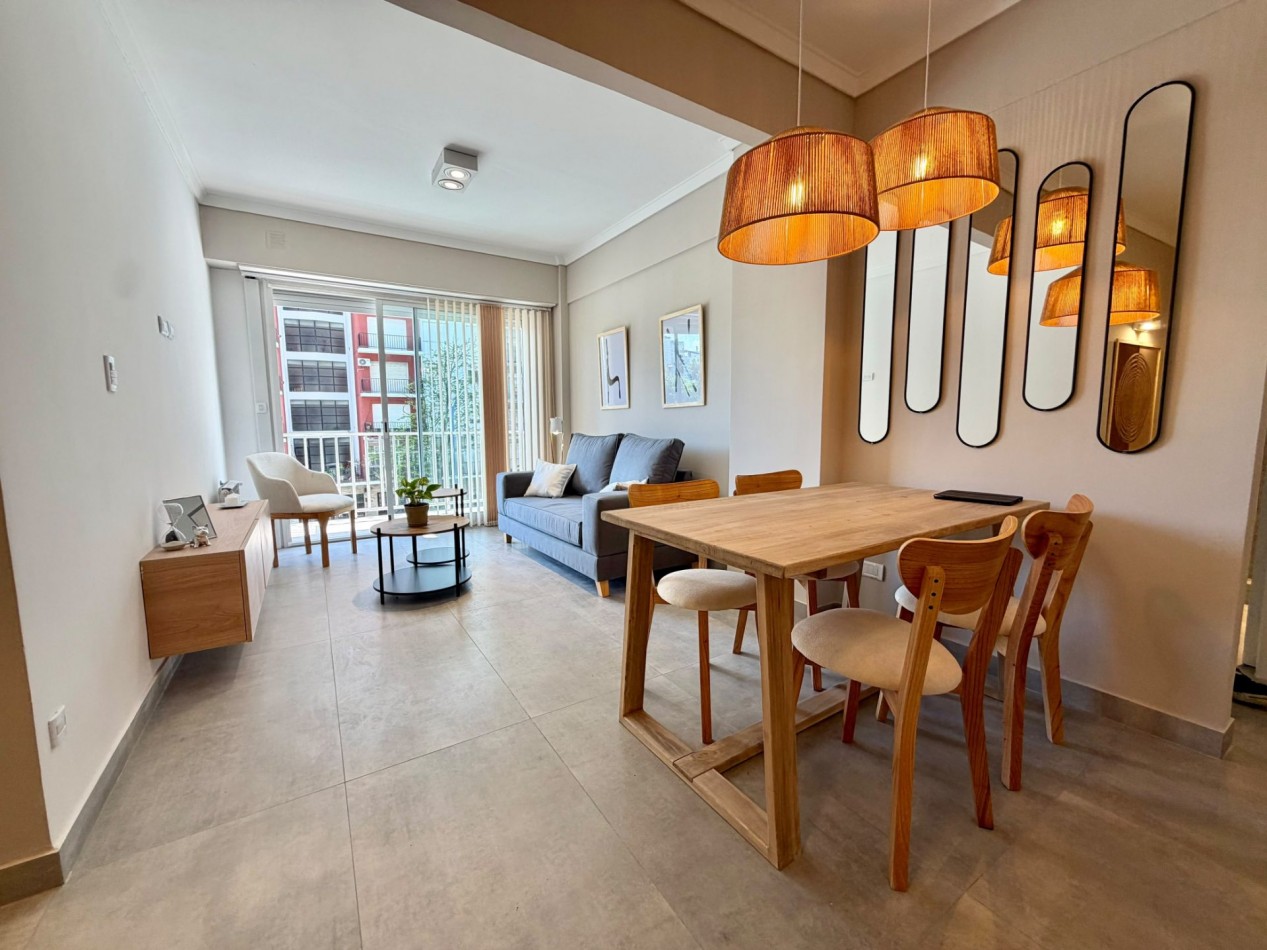 DEPARTAMENTO 3 AMBIENTES A LA CALLE CON BALCON EN VENTA