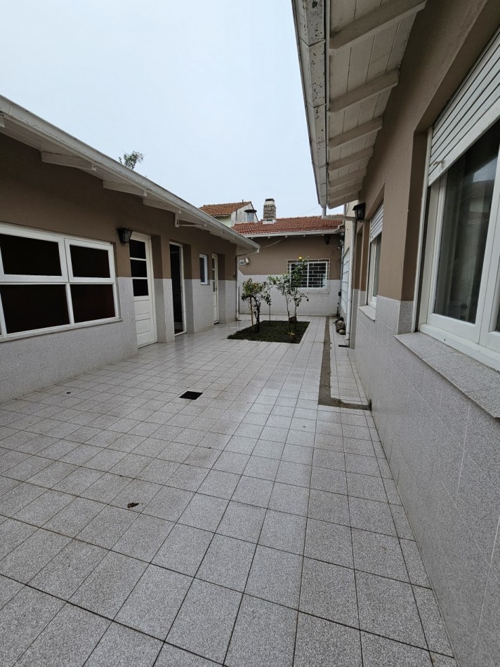 CHALET 6 AMBIENTES ZONA CHAUVIN APTO CREDITO HIPOTECARIO