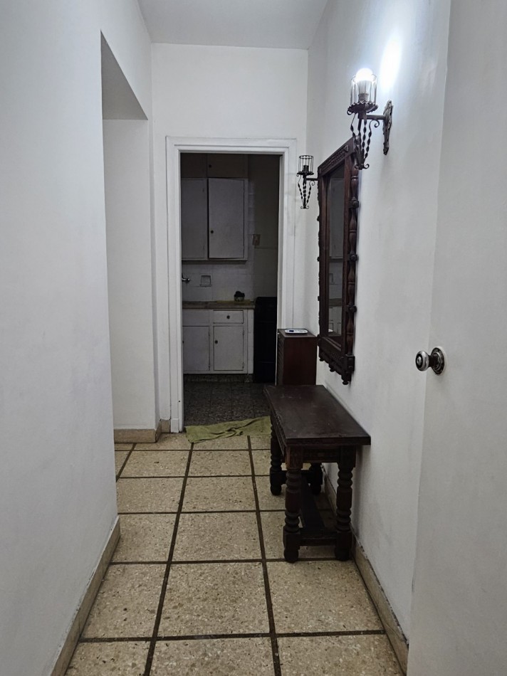 DEPARTAMENTO 3 AMBIENTES CON DEPENDENCIA Y BALCON A LA CALLE ALQUILER 24 MESES