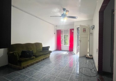 CASA 3 AMBIENTES EN VENTA