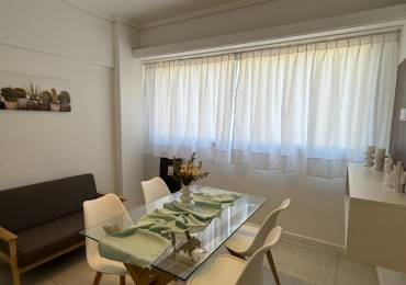 Departamento 1 ambiente con ventanal a la calle