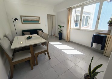 Departamento 2 ambientes con cochera en venta centro mar del plata